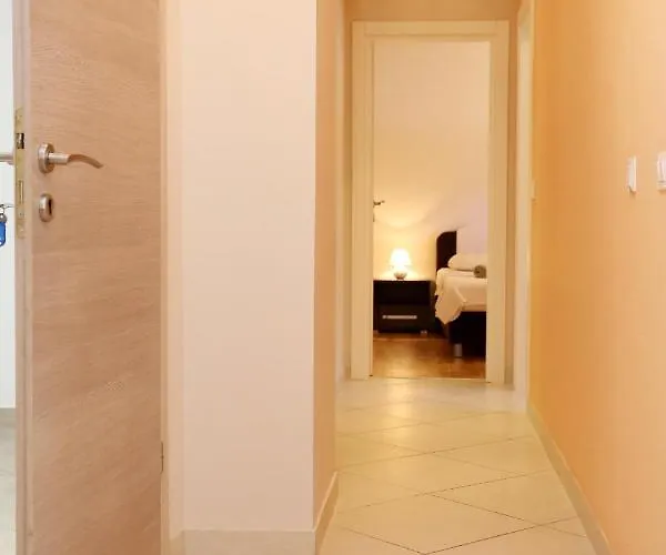 With Wifi - 10247 Split