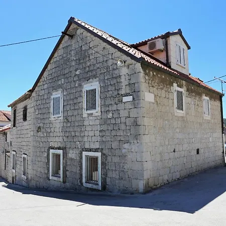 Apartament With Wifi - 10247